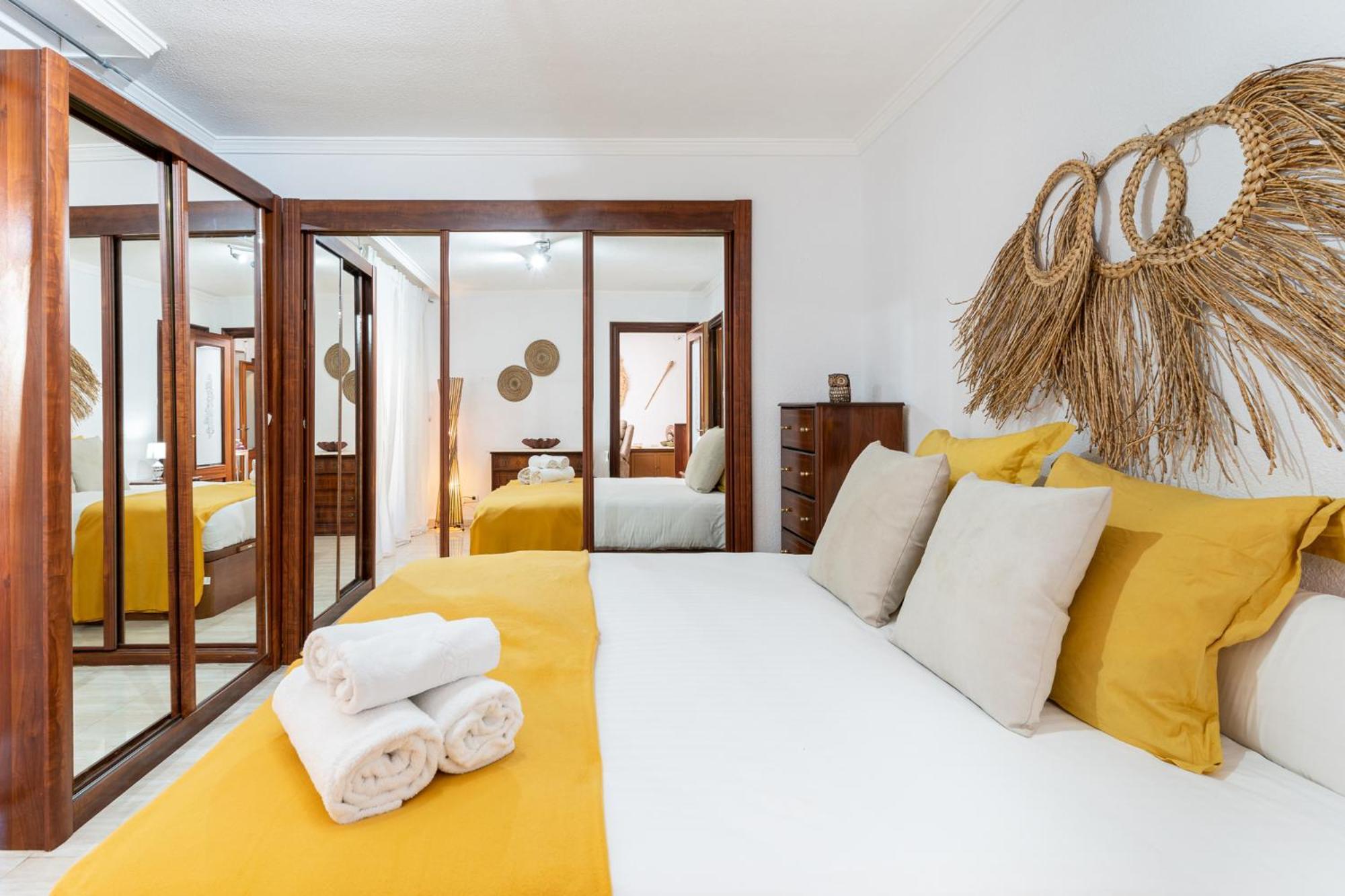 Appartamento Blonzu Tailandia Torremolinos Esterno foto